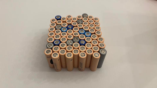 63x 2Ah high discharge 18650 Lithium-Ion cells