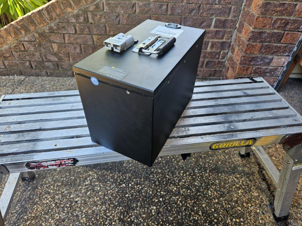 New 50AH YY-17S 63V lithium-ion battery for E-Moped and Charger